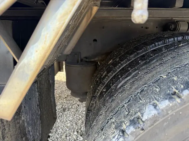 いすゞ ギガ QKG-CYJ77Aの写真44