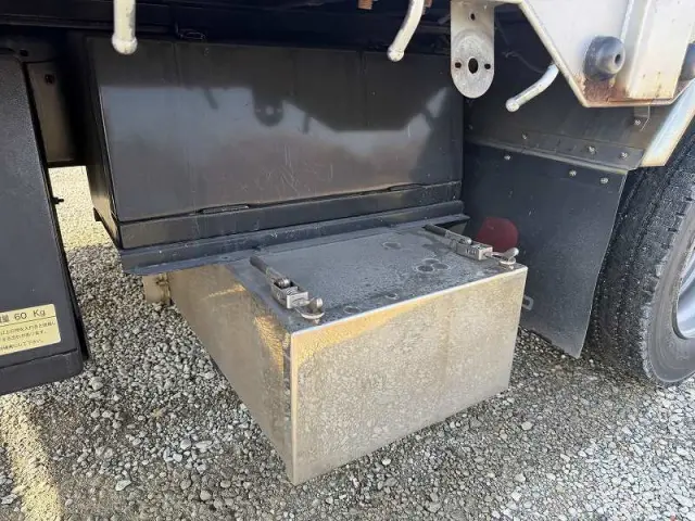 いすゞ ギガ QKG-CYJ77Aの写真45