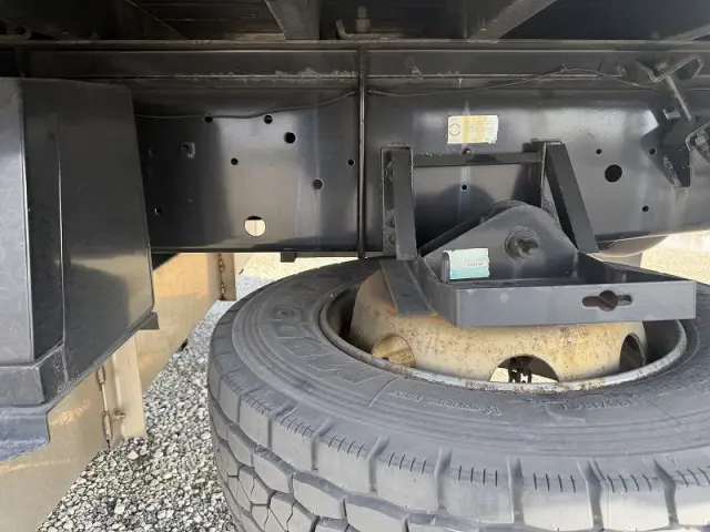 いすゞ ギガ QKG-CYJ77Aの写真48