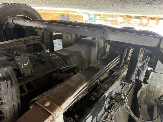 いすゞ ギガ QKG-CYJ77Aの写真50