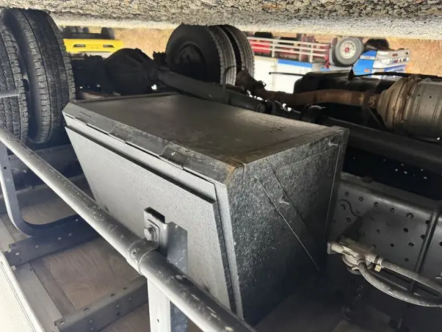 いすゞ エルフ TPG-NPR85AN(2WD)の写真48