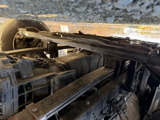 いすゞ ギガ QKG-CYJ77Bの写真40