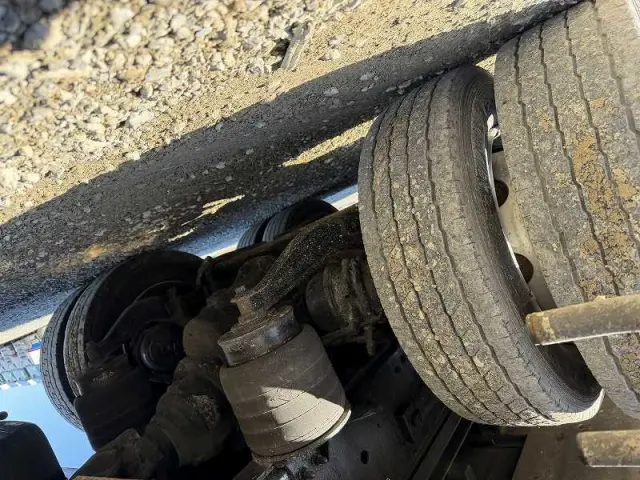 いすゞ ギガ QKG-CYJ77Bの写真46