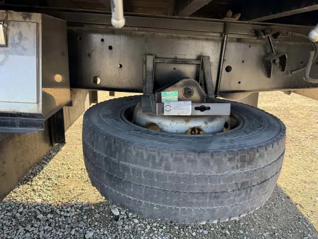 いすゞ ギガ QKG-CYJ77Bの写真49