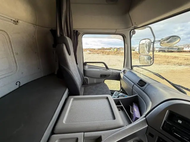 ＵＤ クオン QKG-CG5ZEの写真30