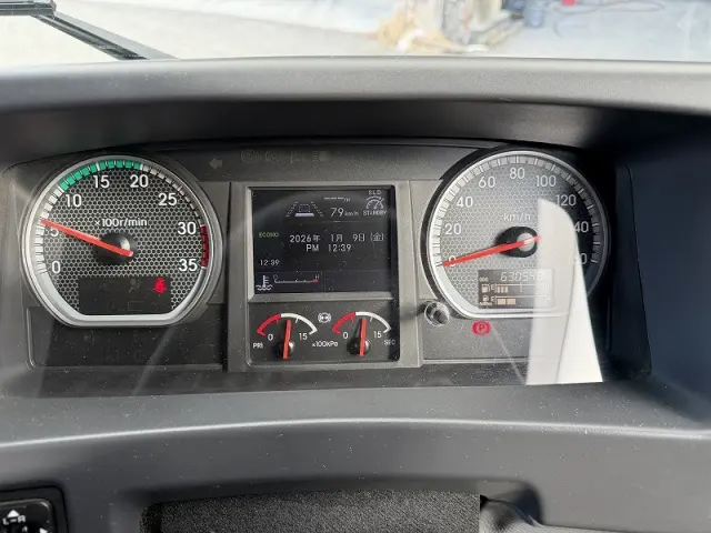 いすゞ フォワード 2PG-FRR90S2の写真16