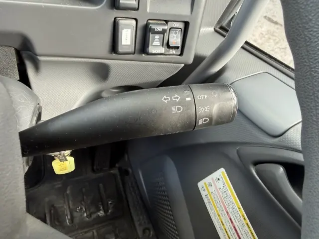 いすゞ フォワード 2PG-FRR90S2の写真18