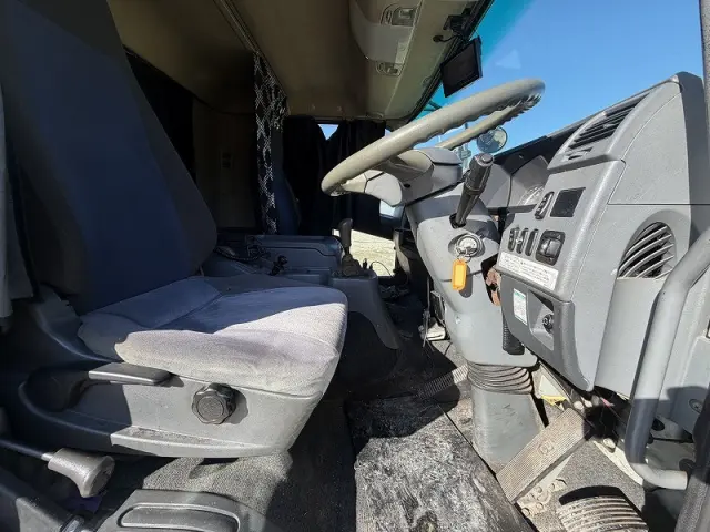 三菱 ファイター LKG-FK65FZの写真40