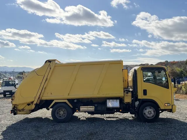 いすゞ エルフ TPG-NPR85YNの写真4