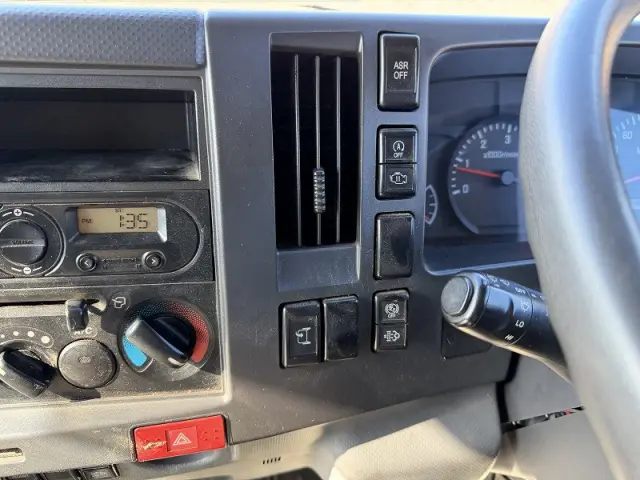 いすゞ エルフ TPG-NPR85YNの写真27