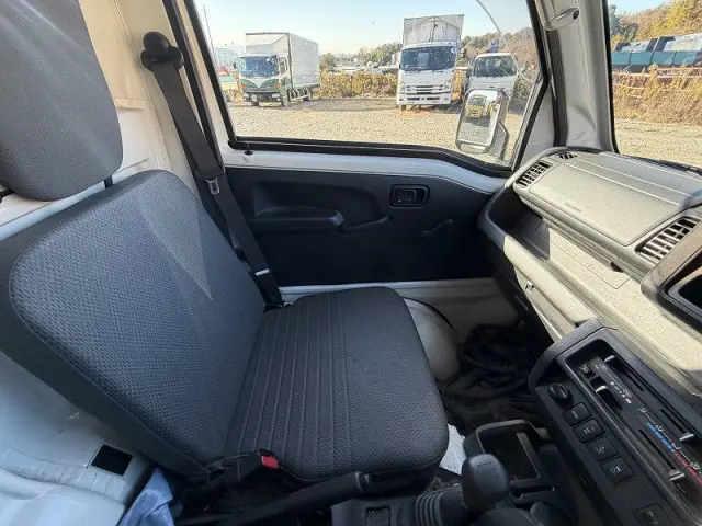 ダイハツ ハイゼットトラック 3BD-S510Pの写真37