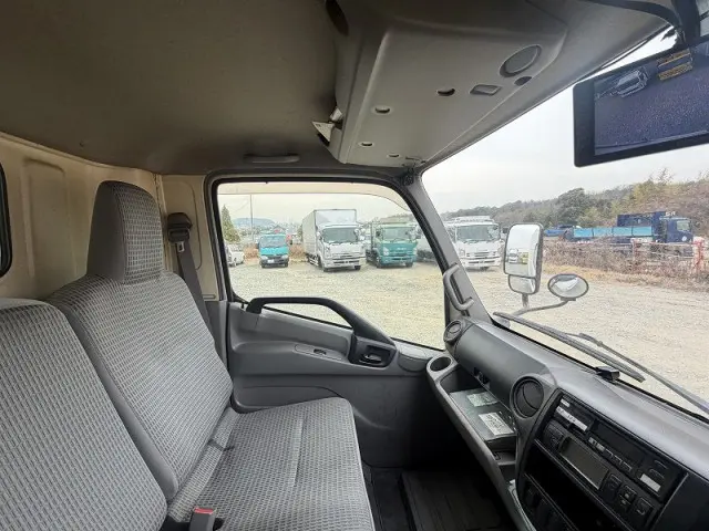 日野 デュトロ TQG-XKU710Mの写真16