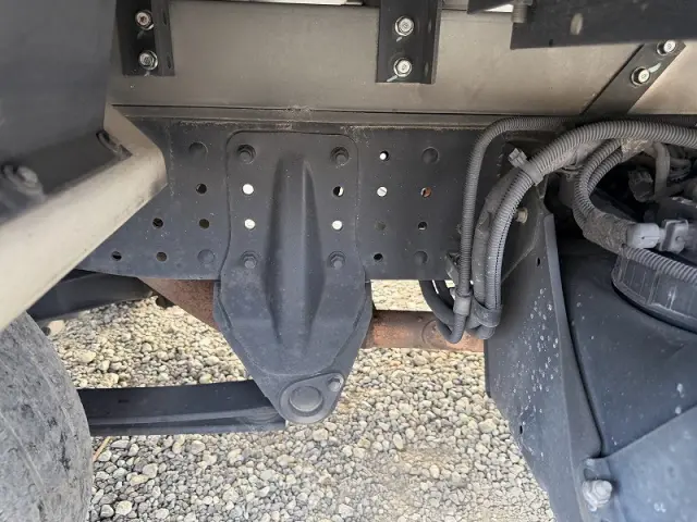 三菱 キャンター TPG-FBA00(2WD)の写真45