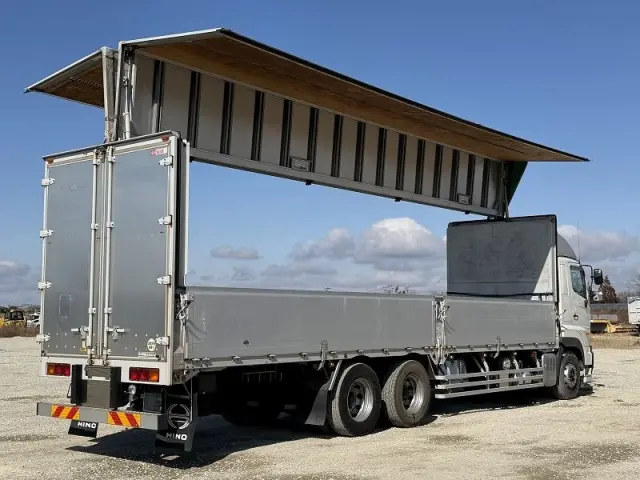 日野 プロフィア QKG-FR1EXBGの写真10