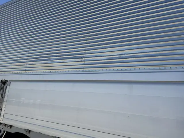 日野 プロフィア QKG-FR1EXBGの写真24