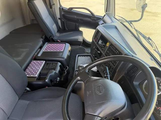 日野 プロフィア QKG-FR1EXBGの写真37