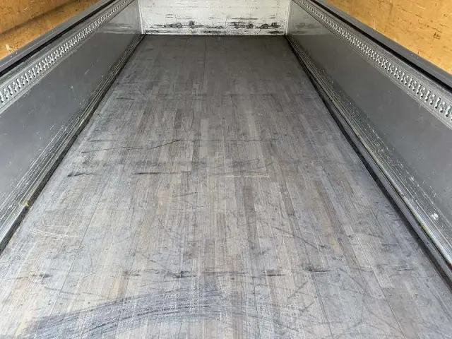 いすゞ フォワード 2RG-FRR90T2の写真16