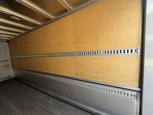 いすゞ フォワード 2RG-FRR90T2の写真18