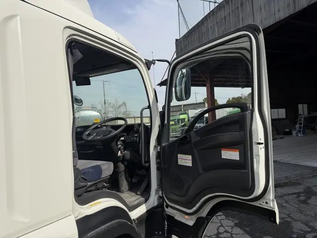 いすゞ フォワード 2RG-FRR90T2の写真34