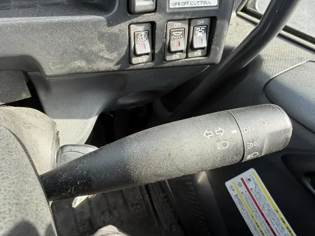 いすゞ フォワード 2RG-FRR90T2の写真46
