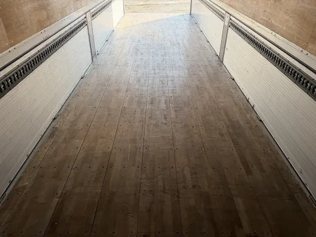 日野 プロフィア 2DG-FW1AHGの写真16