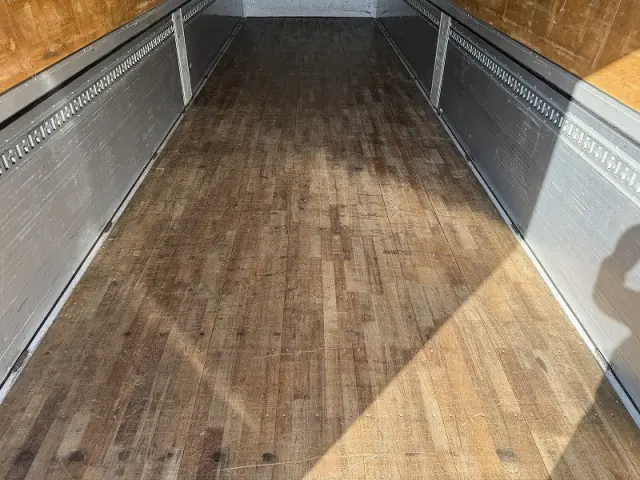 日野 プロフィア 2DG-FW1AHGの写真19