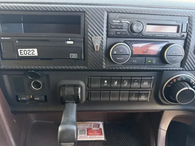 日野 プロフィア 2DG-FW1AHGの写真32