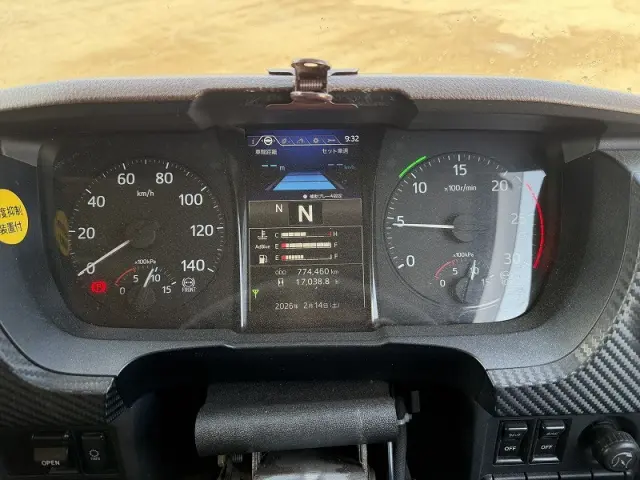 日野 プロフィア 2DG-FW1AHGの写真39