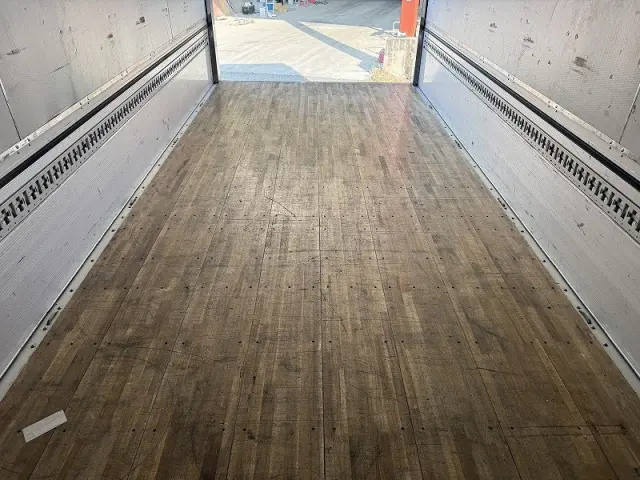 三菱 ファイター 2KG-FK65Fの写真12