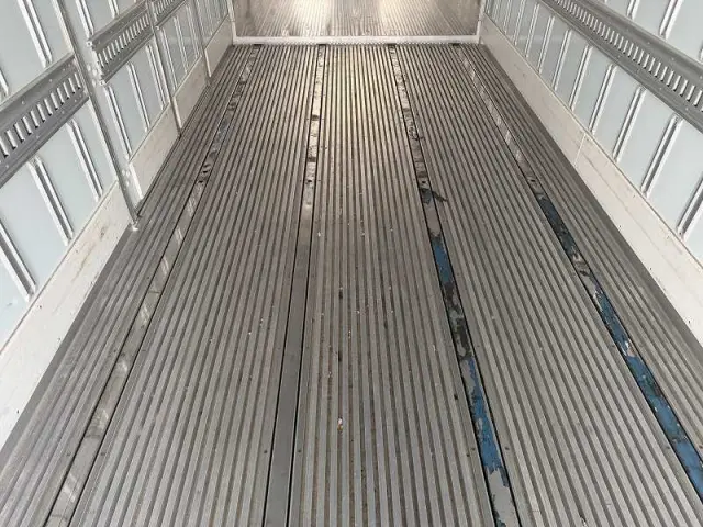 日野 プロフィア 2DG-FW1AHGの写真13