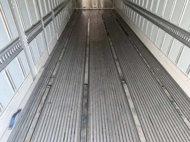 日野 プロフィア 2DG-FW1AHGの写真19