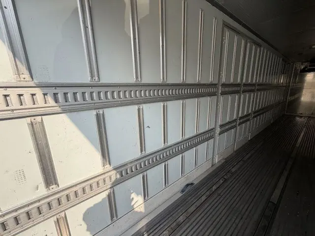 日野 プロフィア 2DG-FW1AHGの写真22