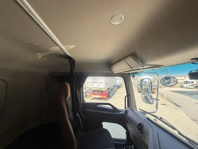 日野 プロフィア 2DG-FW1AHGの写真39