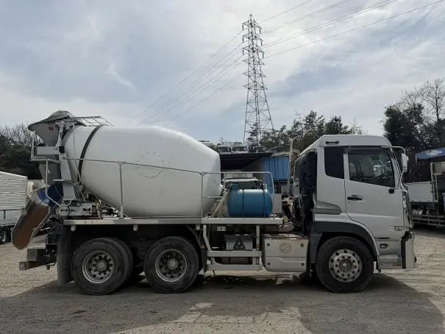 ＵＤ クオン 2PG-CW5ALの写真8