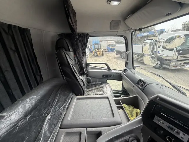 ＵＤ クオン 2PG-CW5ALの写真24