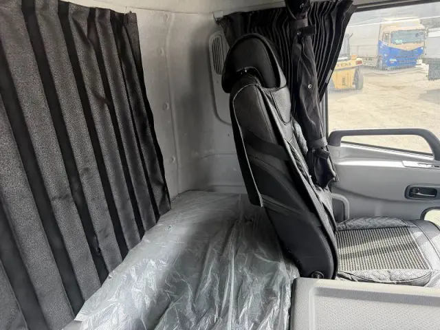 ＵＤ クオン 2PG-CW5ALの写真26