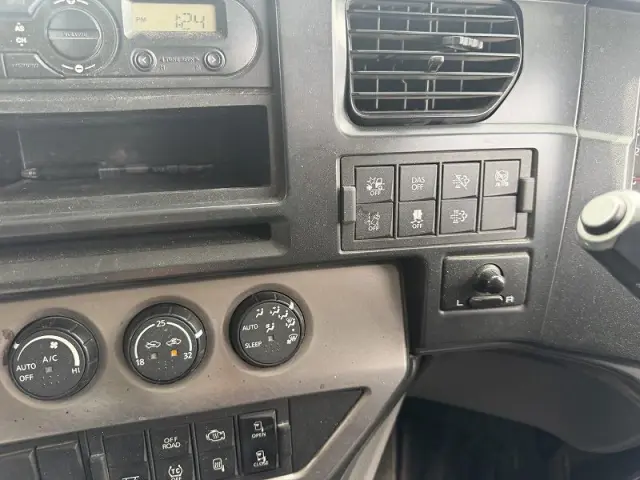 ＵＤ クオン 2PG-CW5ALの写真29