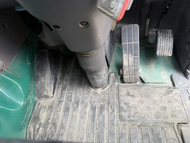 ＵＤ クオン 2PG-CW5ALの写真33