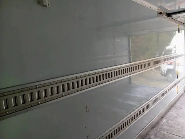 日野 デュトロ TSG-XKU720Mの写真21