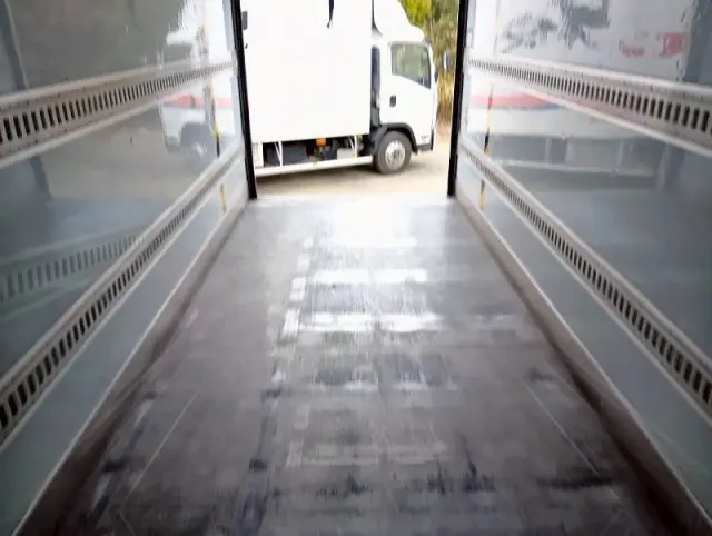 日野 デュトロ TSG-XKU720Mの写真24