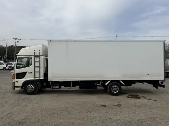 日野 レンジャー TKG-FD7JLAAの写真4