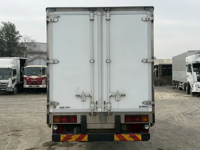 日野 レンジャー TKG-FD7JLAAの写真6