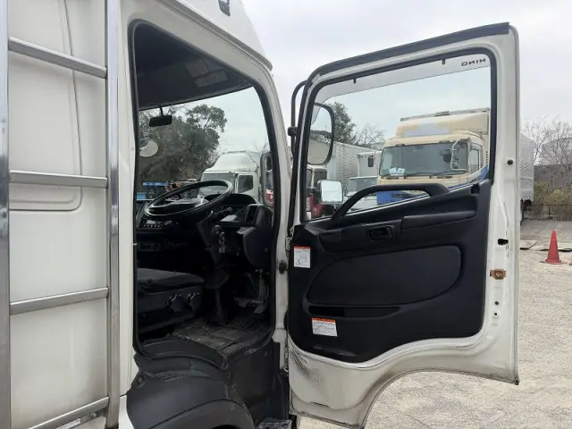 日野 レンジャー TKG-FD7JLAAの写真24