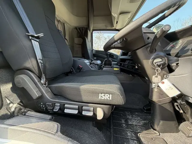 いすゞ ギガ 2PG-EXY52CKの写真12