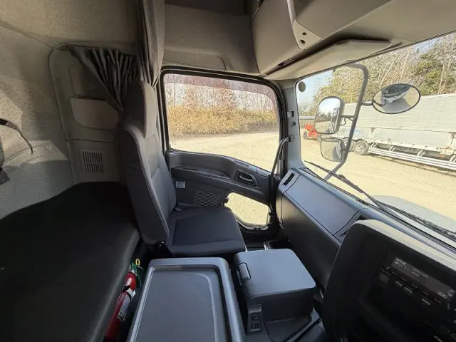 いすゞ ギガ 2PG-EXY52CKの写真16