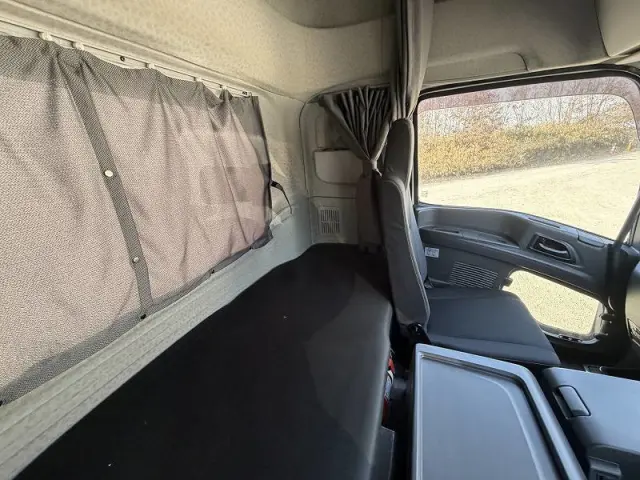 いすゞ ギガ 2PG-EXY52CKの写真18