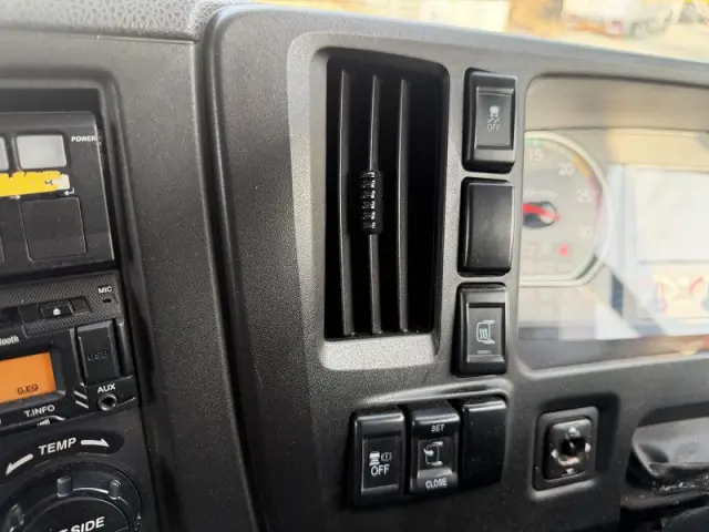 いすゞ ギガ 2PG-EXY52CKの写真25