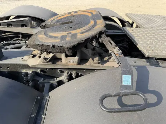 いすゞ ギガ 2PG-EXY52CKの写真49