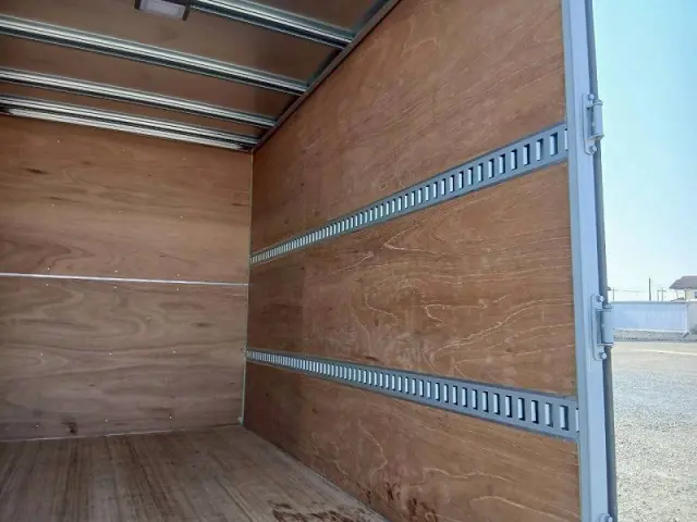 いすゞ エルフ 2RG-NLR88ANの写真18