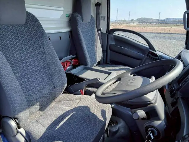 いすゞ エルフ 2RG-NLR88ANの写真24